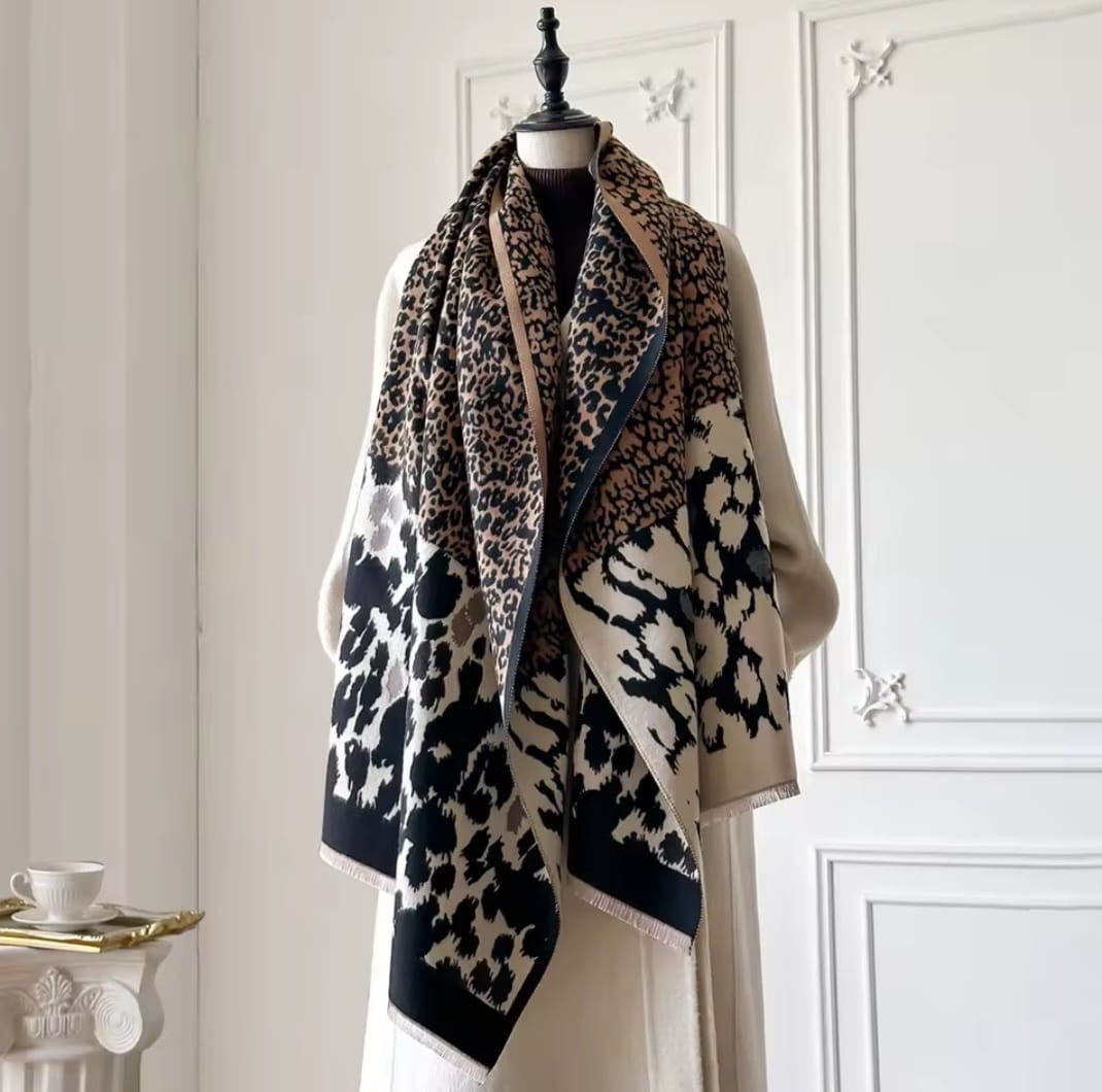 Aletheia™ Double-Sided Leopard Print Pashmina Scarf