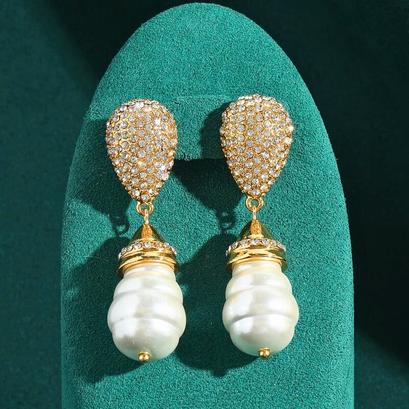 Auraline™ Vintage Baroque Pearl Bridal Drop Earrings