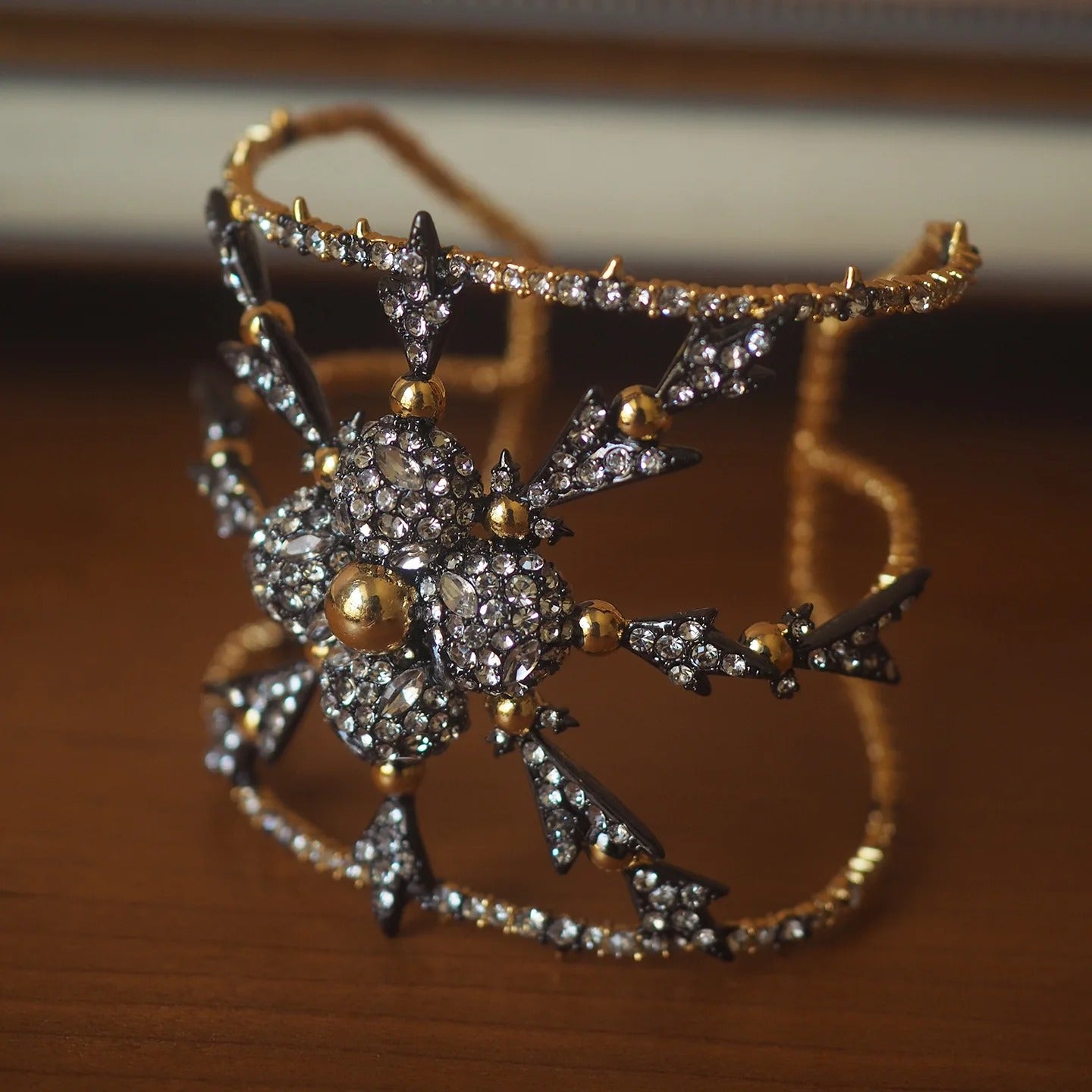 Elegrant™ Vintage Snowflake Adjustable Diamond Bracelet