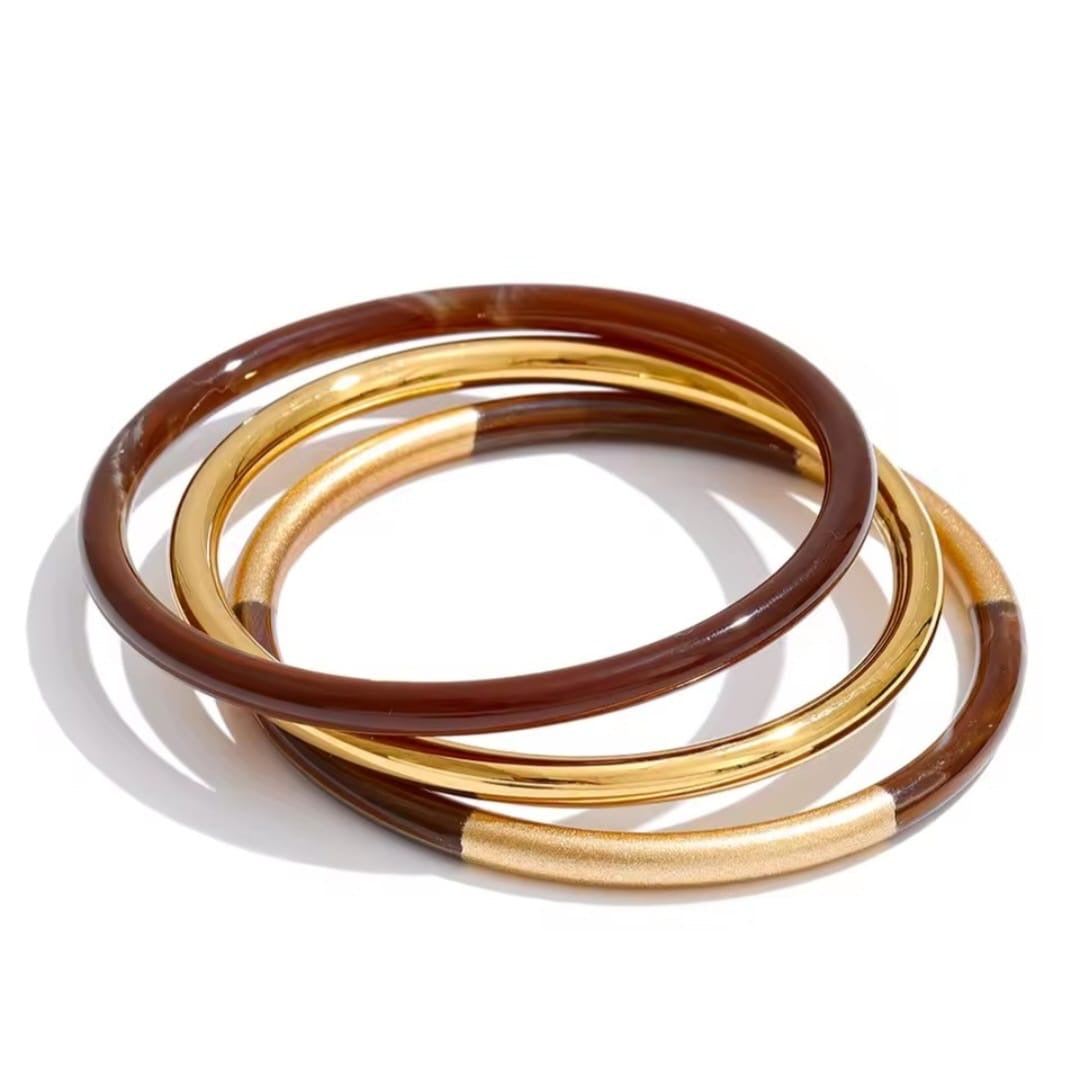 Milena™ 18K Gold Minimalist Circle Bangle Set