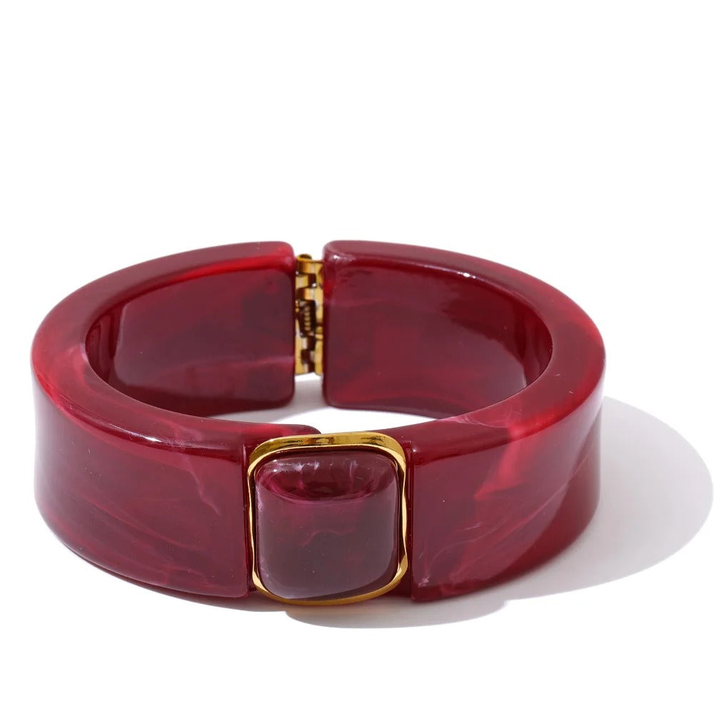 Abrivont™ Amber Acrylic Wide Bangle