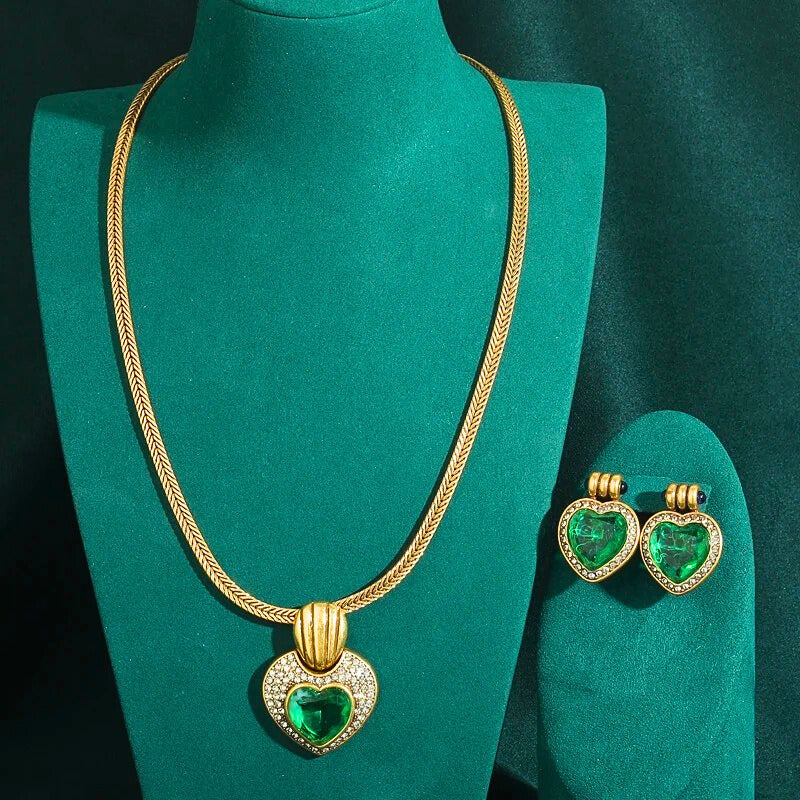 Emerelle™Emerald Crystal Heart Necklace