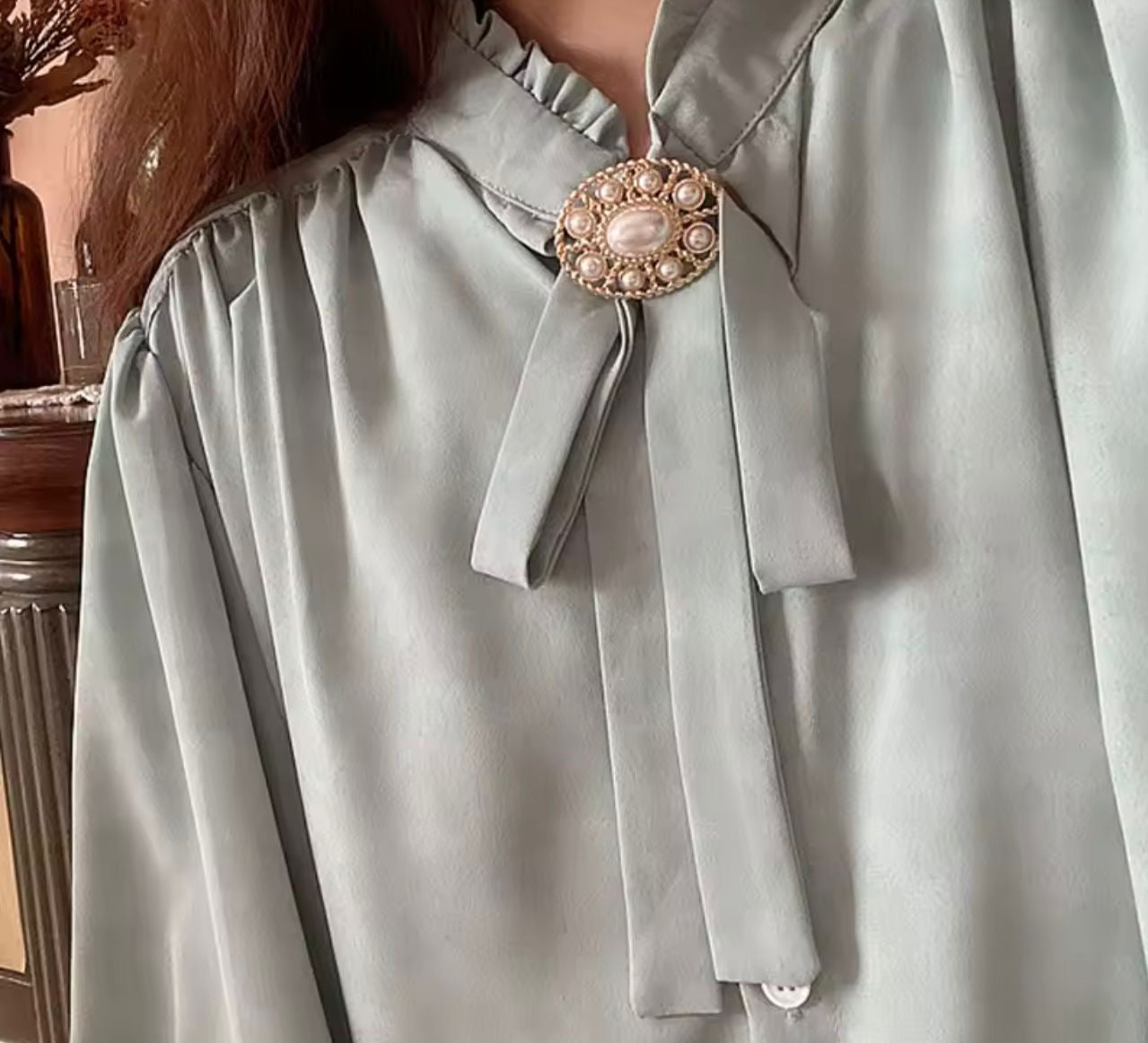 Gavrent™ Edwardian Oval Pearl Brooch