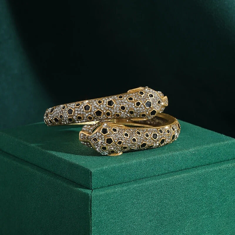 Kallira™ Vintage Leopard Open Bracelet