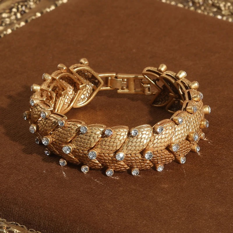 Bivante™ Vintage White Crystal Snake-Pattern Gold Bracelet
