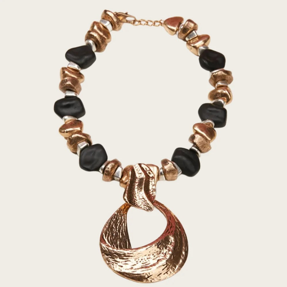 Laurent™ Retro Pearl Pendant Necklace