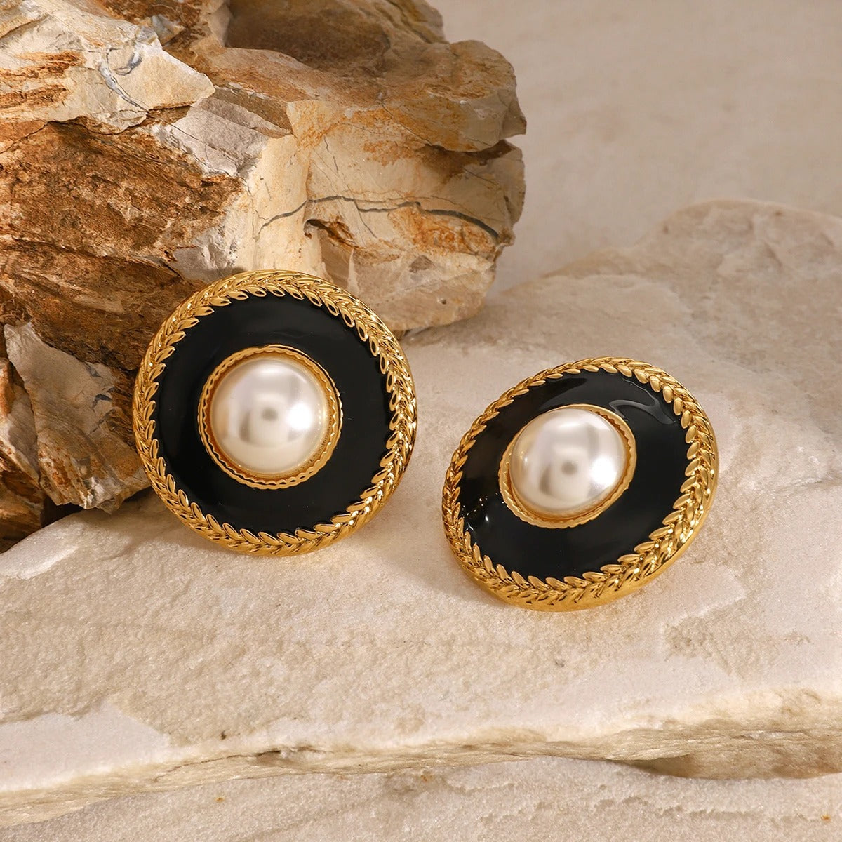 Adoria™ Gold Pearl Black Circle Stud Earrings