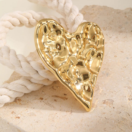 Vernier™ Luxurious Exaggerated Heart Vintage Brooch