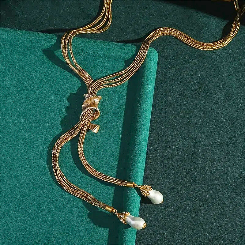 Orlinne™ Boho Baroque Pearl Pendant Necklace – Vintage-Inspired Gold Charm
