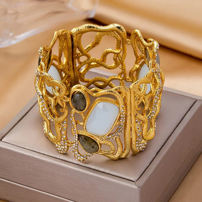 Ravrent™ Gold-Plated Vine Design Bracelet
