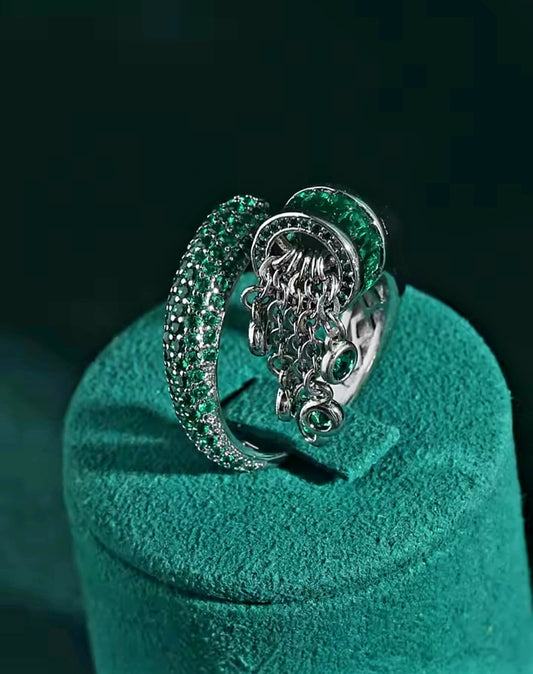 Toxelle™ Vintage Green Emerald Zircon Adjustable Ring
