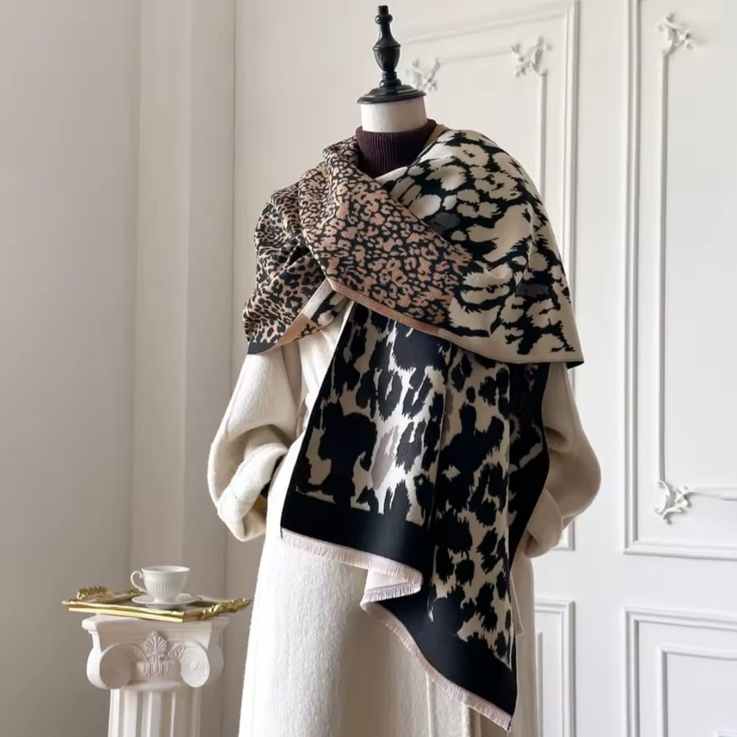 Aletheia™ Double-Sided Leopard Print Pashmina Scarf