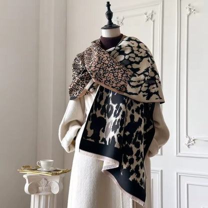 Aletheia™ Double-Sided Leopard Print Pashmina Scarf