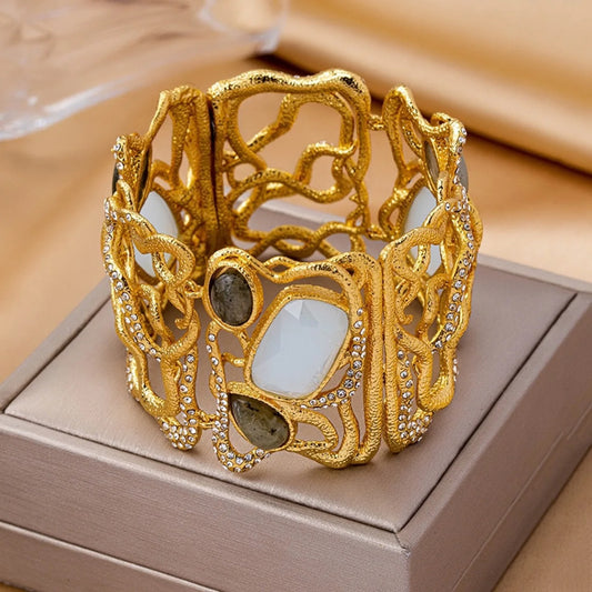 Ravrent™ Gold-Plated Vine Design Bracelet