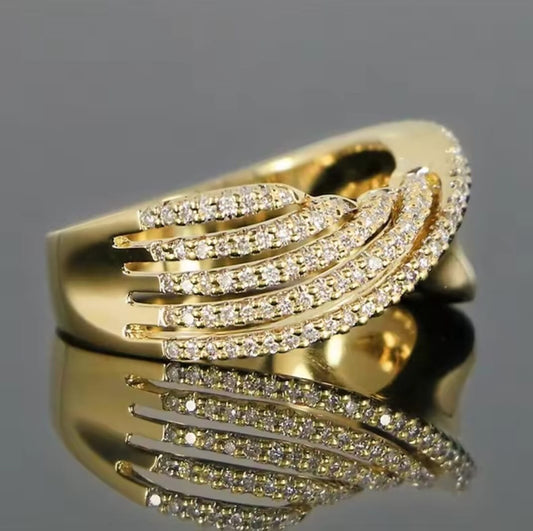Loana™ Gold Wave Luxury Ring