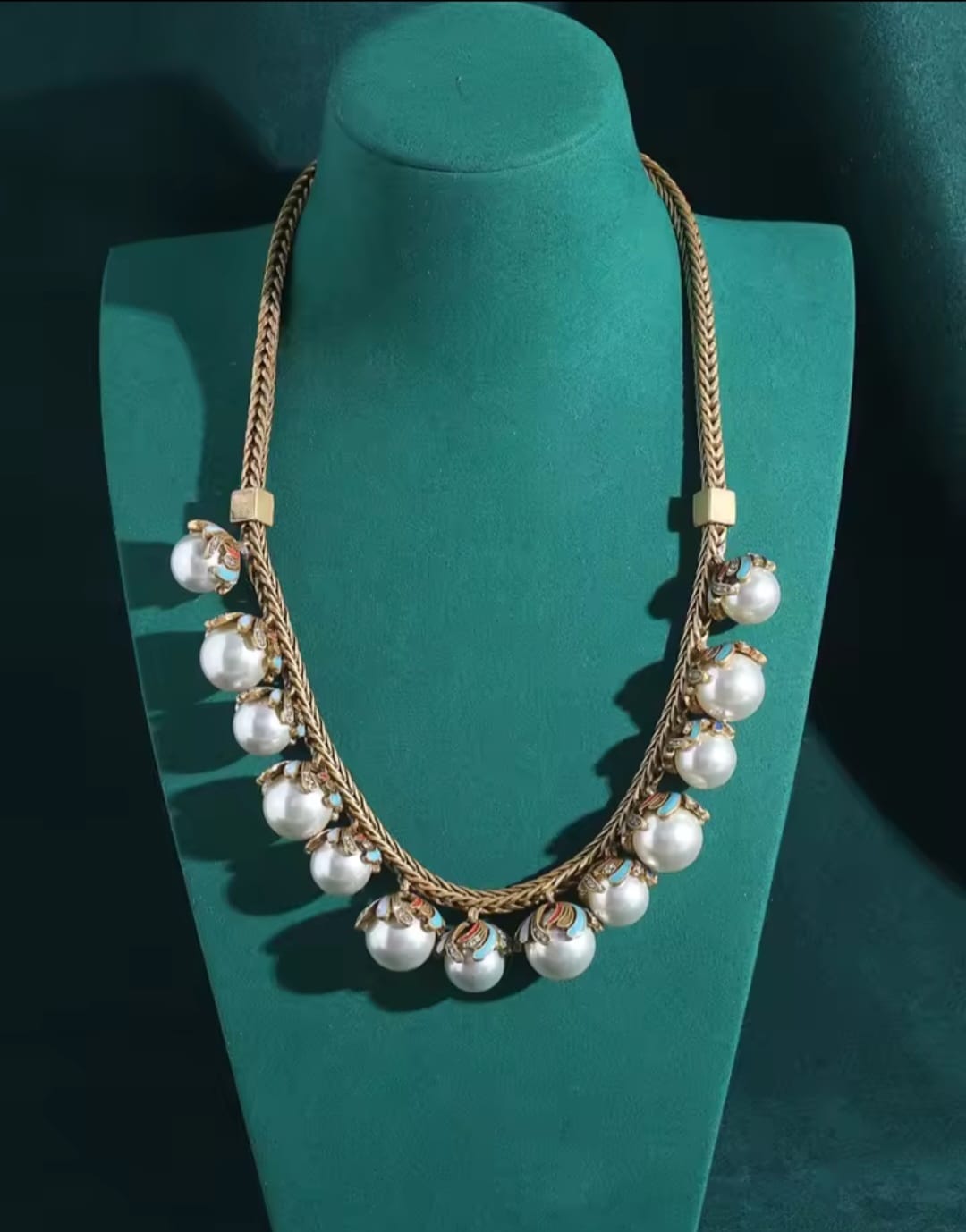 Berletta™ Vintage Freshwater Pearl Choker Necklace