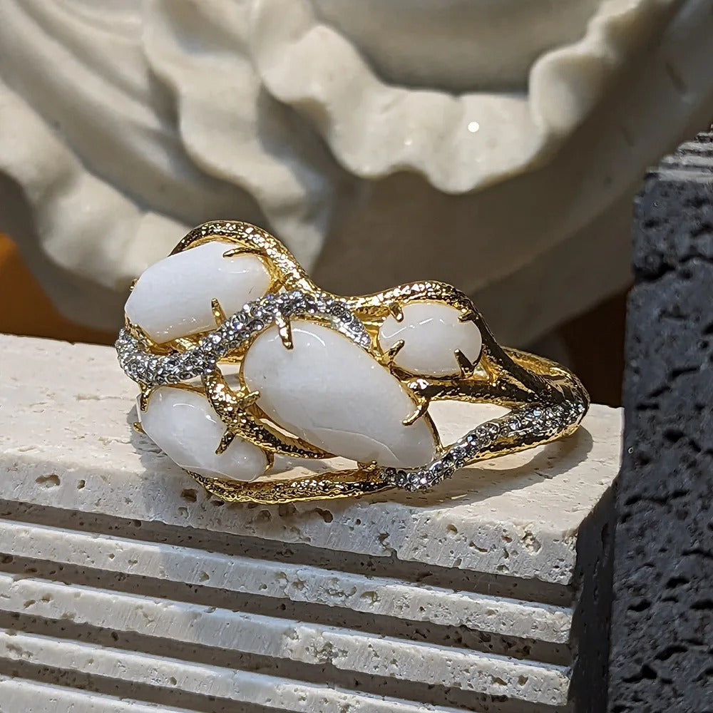 Tharion™ Vintage Green Diamond Wrap Bracelet