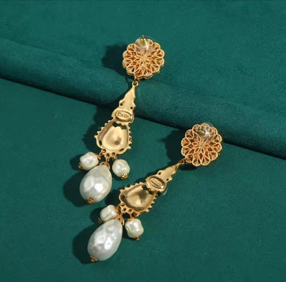 Emeralda™ Vintage Baroque Pearl Sunflower Drop Earrings