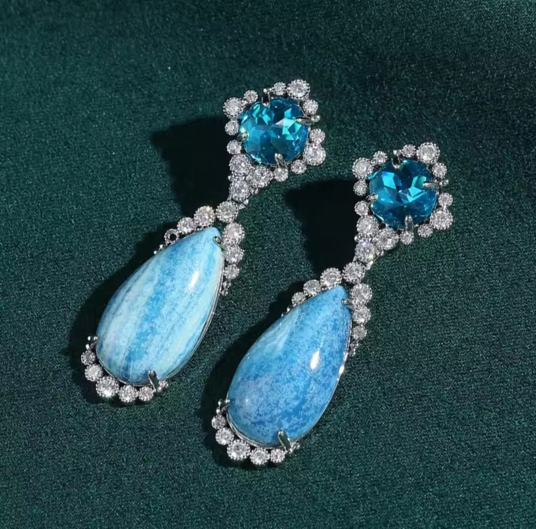Aparina™ Vintage Sea Blue Crystal Drop Earrings