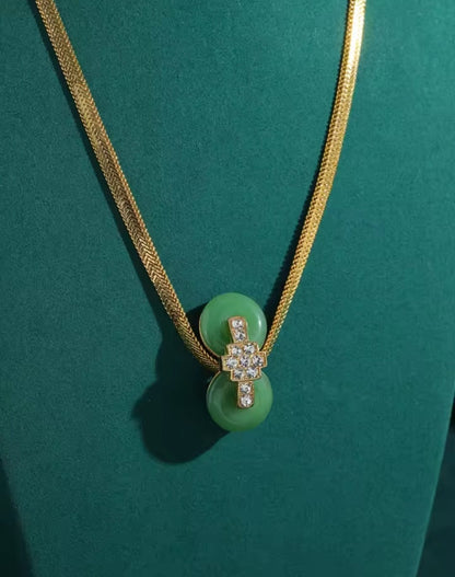 Rodaria™ Vintage Emerald Jade Long Pendant Necklace