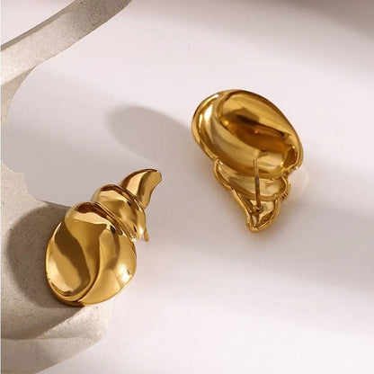 Etholia™ Cubic Shine Shell Gold Earrings