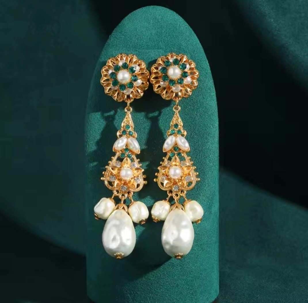 Emeralda™ Vintage Baroque Pearl Sunflower Drop Earrings