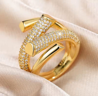 Ascenia™ Modern Gold Zircon Statement Ring