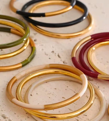 Milena™ 18K Gold Minimalist Circle Bangle Set