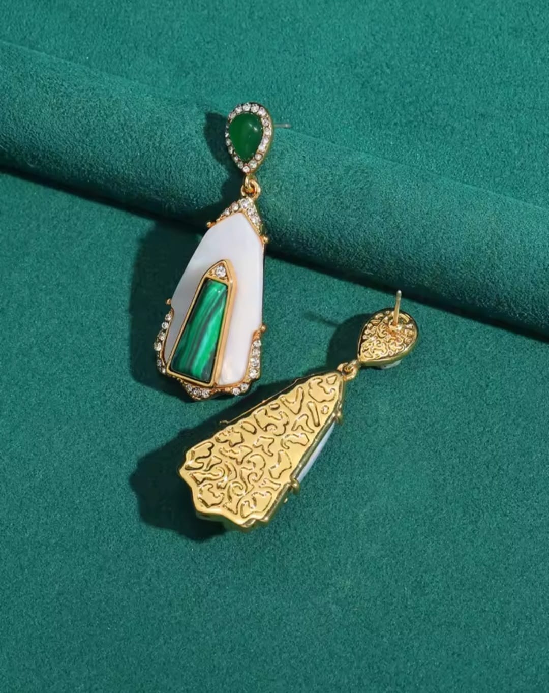 Lunaria™ Vintage Green Agate Malachite Drop Earrings