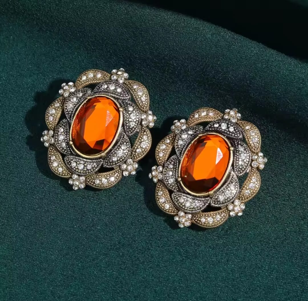 Rita™ Vintage Orange Glass Floral Stud Earrings
