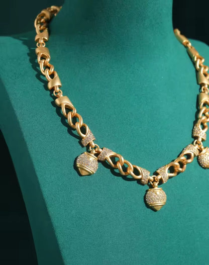 Bruletta™ Vintage Rhinestone Heart Pendant Necklace