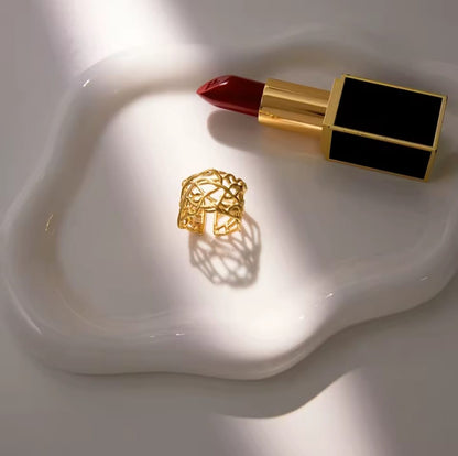 Heliora™ Vintage Hollow Geometric Open Ring