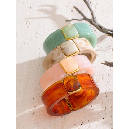 Abrivont™ Amber Acrylic Wide Bangle