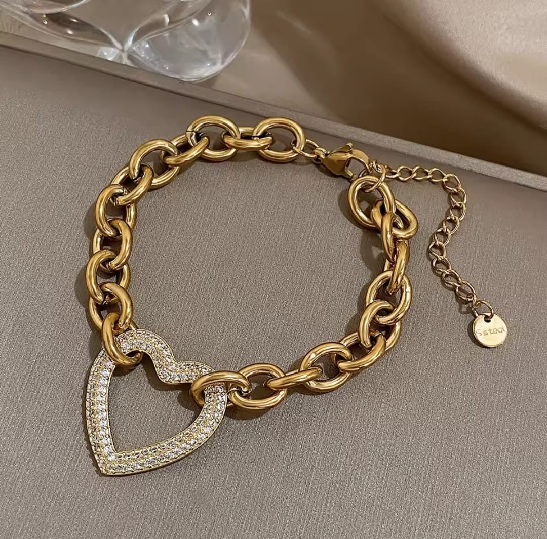 Auphelia™ Punk Chunky Gold Heart Chain Bracelet