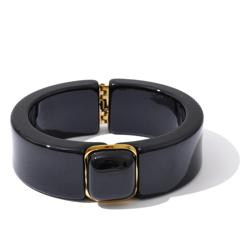 Abrivont™ Amber Acrylic Wide Bangle