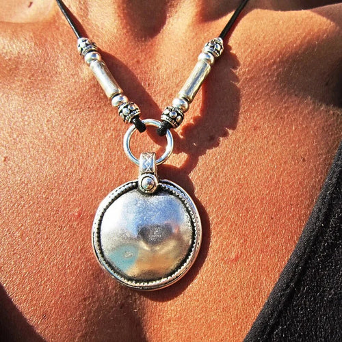 Tahlira™ – sun-kissed, boho-inspired flair