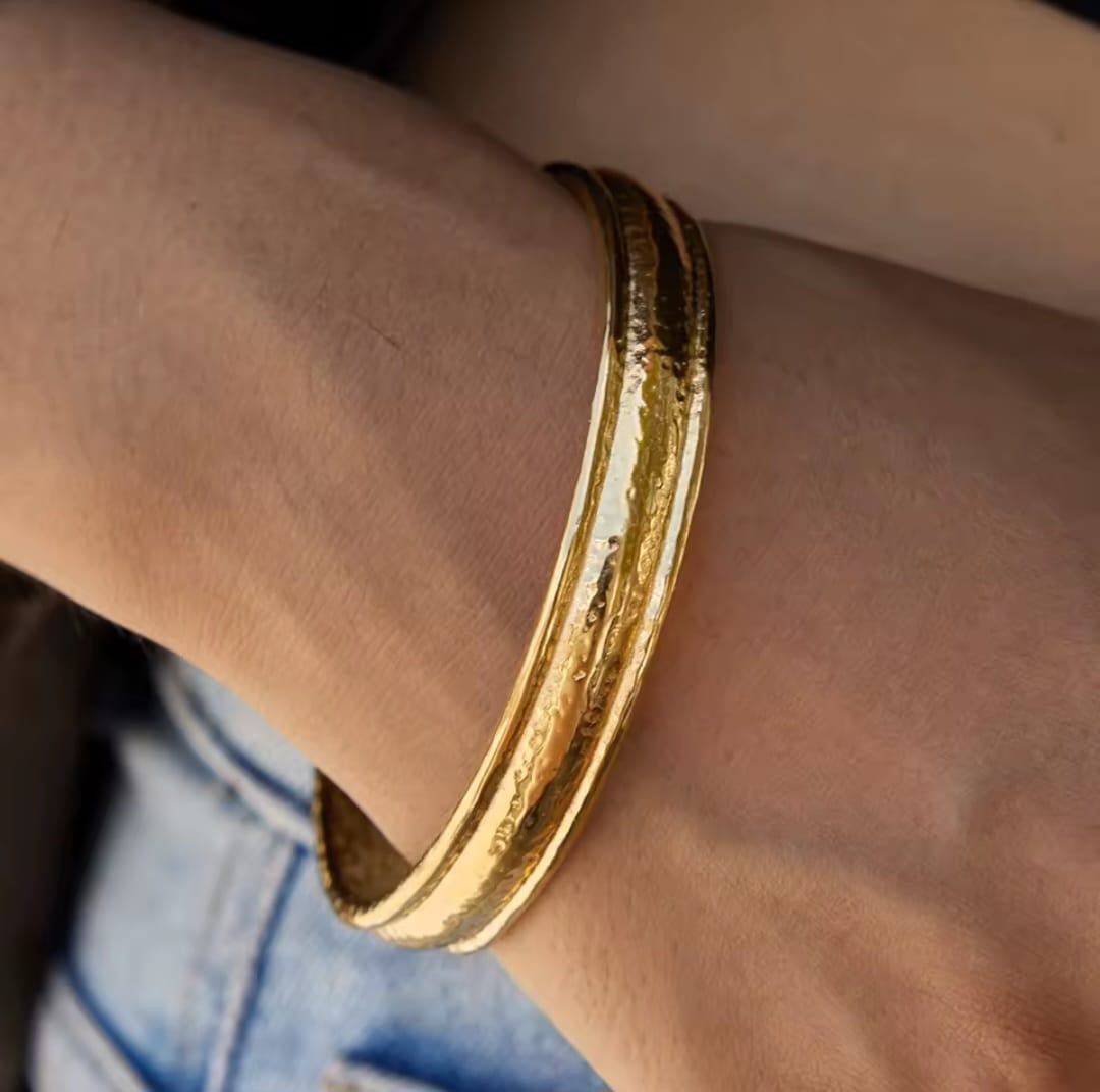 Circlisse™ Classic Wide 18K Gold Stainless Steel Bangle
