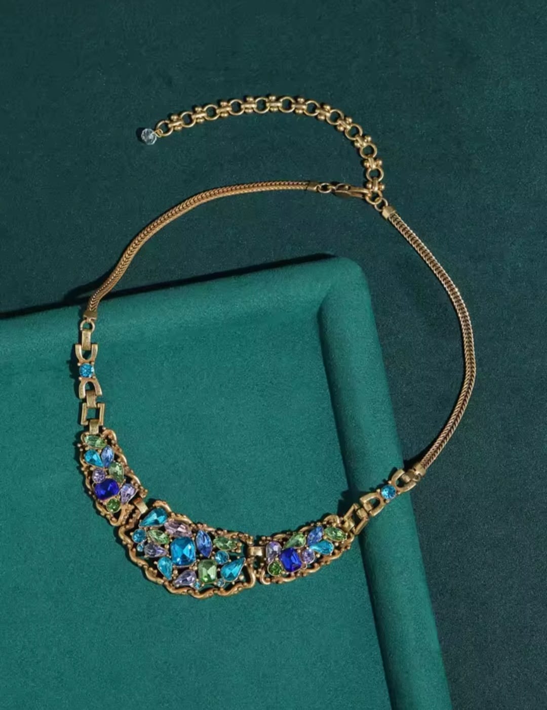 Vilenia™ Vintage Blue Crystal Teardrop Floral Choker Necklace