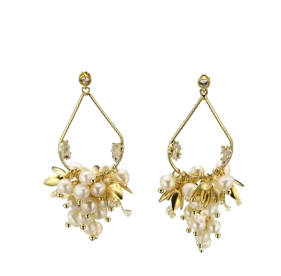 Euforia™ Vintage Natural Pearl Luxury Drop Earrings