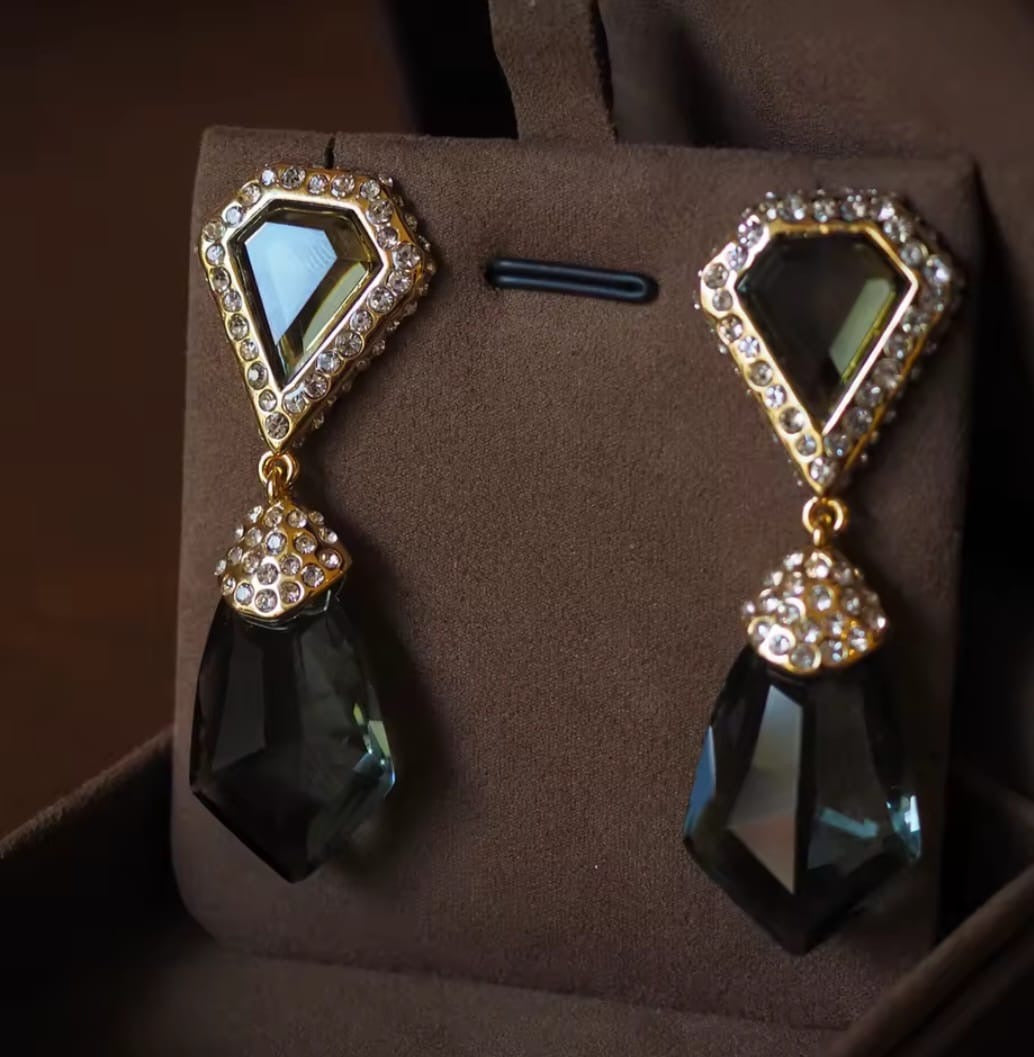 Hélina™ EU Retro Irregular Shape Clip-On Earrings