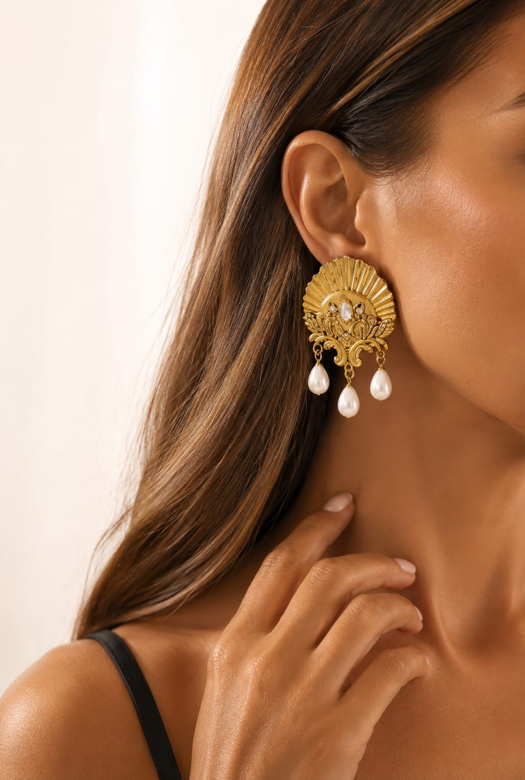 Celestique™ Elegant Pearl Tassel Shell Drop Earrings – Vintage Court Style Jewelry