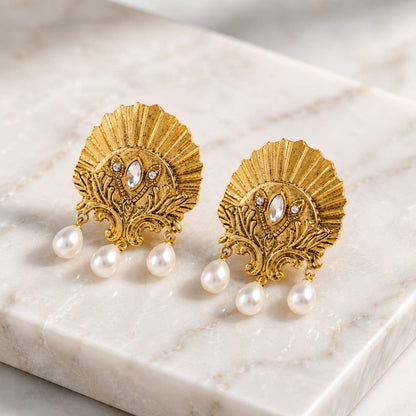 Celestique™ Elegant Pearl Tassel Shell Drop Earrings – Vintage Court Style Jewelry