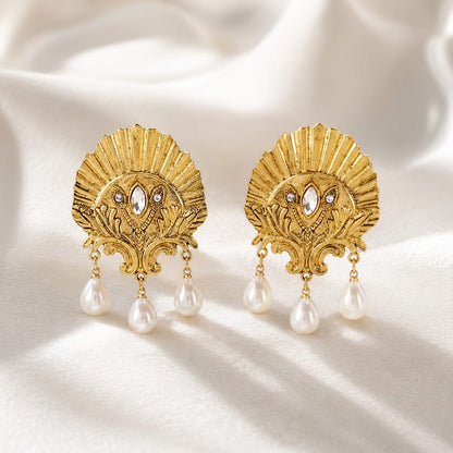 Celestique™ Elegant Pearl Tassel Shell Drop Earrings – Vintage Court Style Jewelry