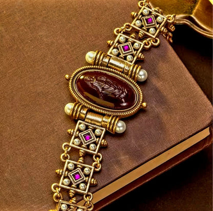 Eyloria™ Baroque Pearl & Gemstone Gold-Plated Vintage Bracelet