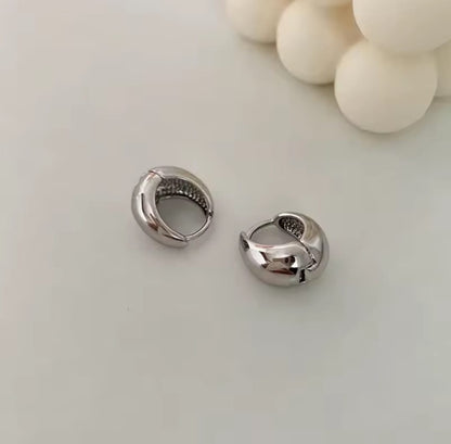 Givrel™ 18K Gold Geometric Sterling Silver Hoop Earrings