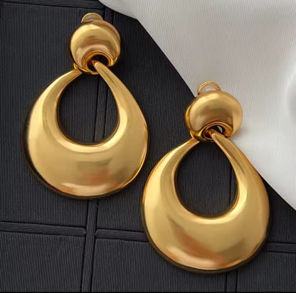 Kavelle™ European Gold-Plated Oval Designer Earrings