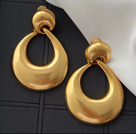 Kavelle™ European Gold-Plated Oval Designer Earrings