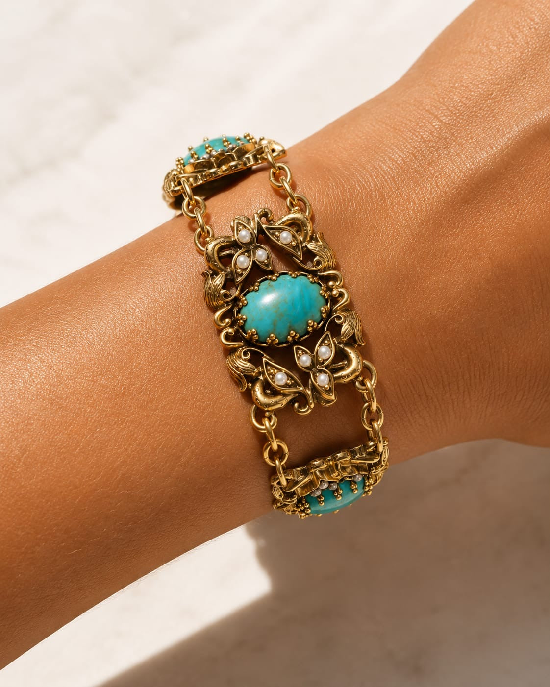 Cliforia™ Vintage Turquoise Cloud-Carved Hollow Bracelet – Medieval Court Style Jewelry