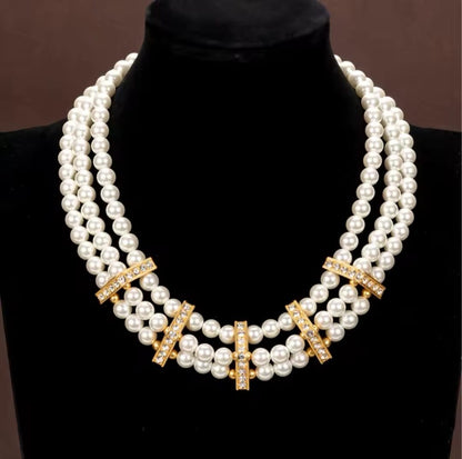 Bluvienne™ Triple-Woven Pearl Court Necklace – Retro Luxury Clavicle Jewelry