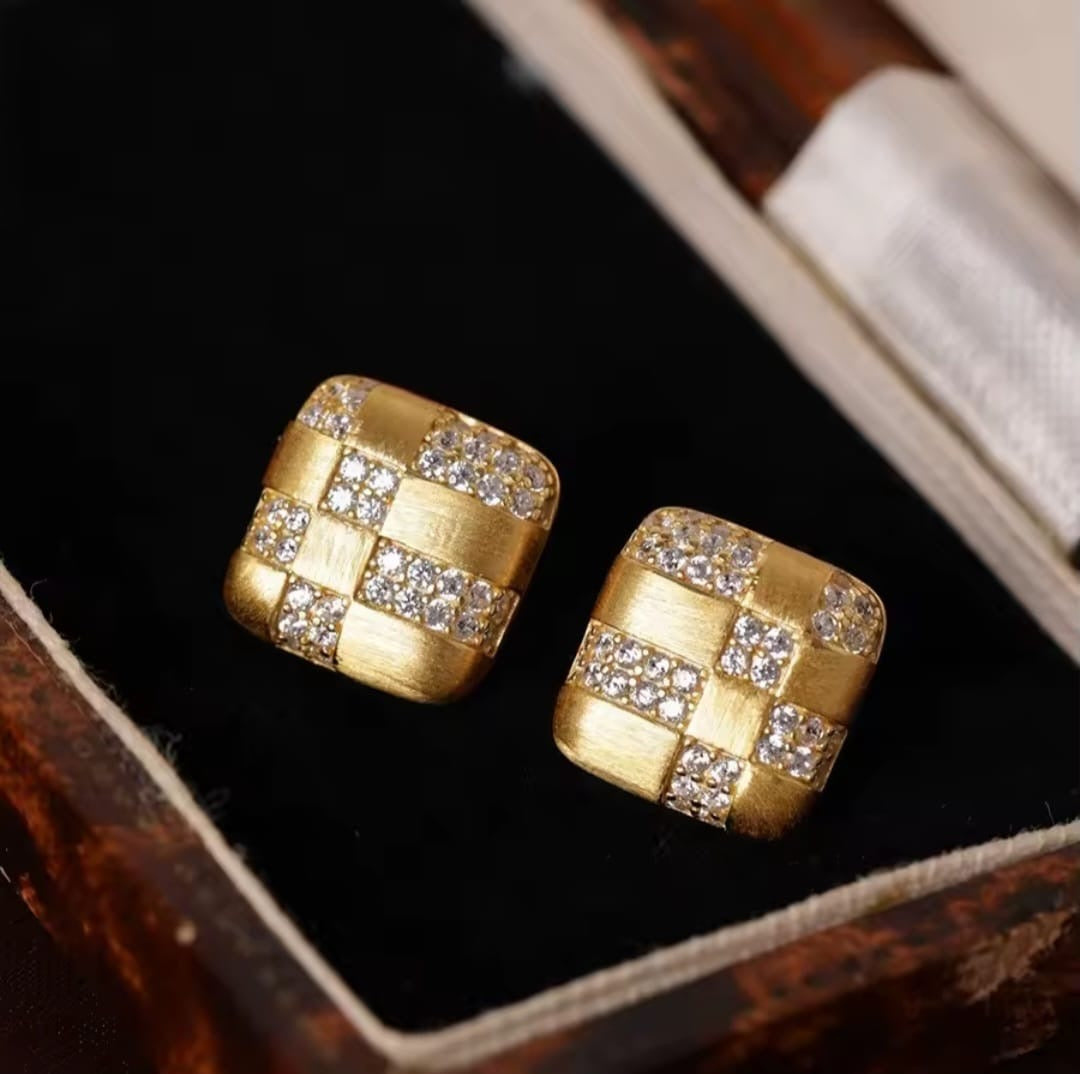 Estrella™ S925 Sterling Silver Stud Earrings – French Vintage Elegant Niche Design